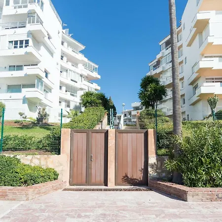 Apartment Tgh/ Beachfront And Center *