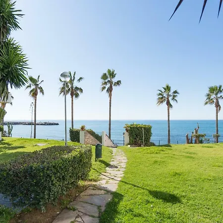 Apartment Tgh/ Beachfront And Center Marbella