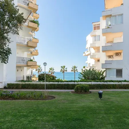Tgh/ Beachfront And Center * Marbella