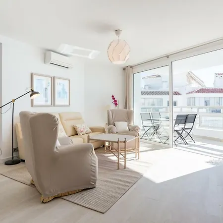 Apartment Tgh/ Beachfront And Center Marbella
