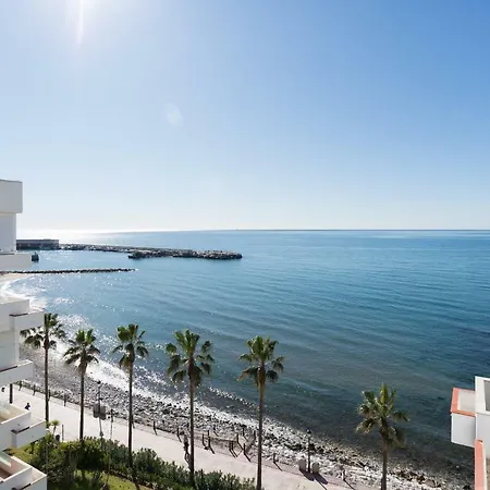 Tgh/ Beachfront And Center Apartment Marbella